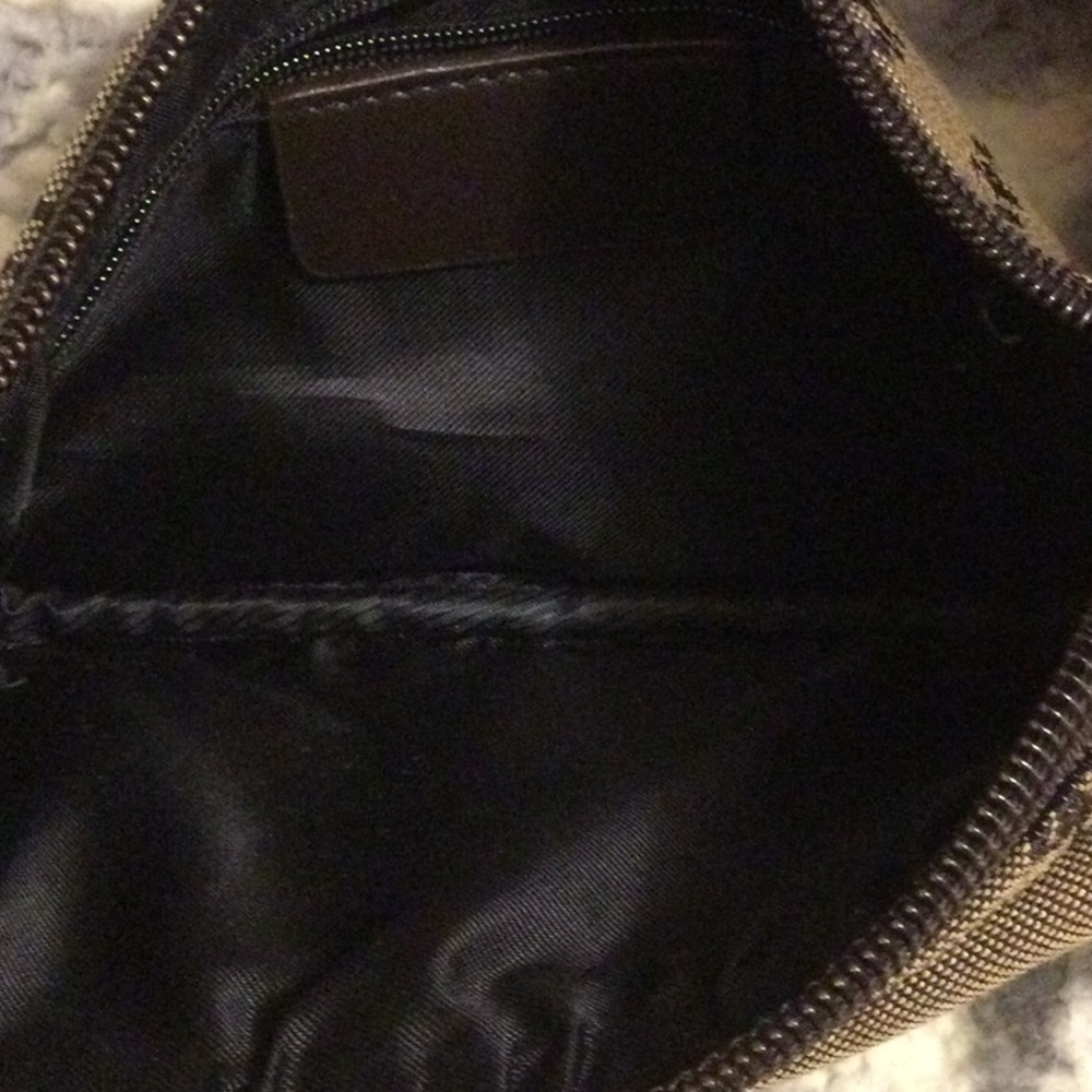 Wristlet - Picture 3 of 3